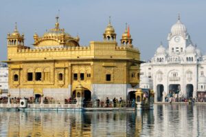 Harmandir-Sahib-Teja-Singh-Samudri-Hall-Clock[1]